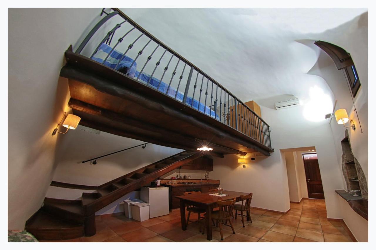 Al Vecchio Cellaio Historical Guest House SantʼAntonio Abate Екстериор снимка