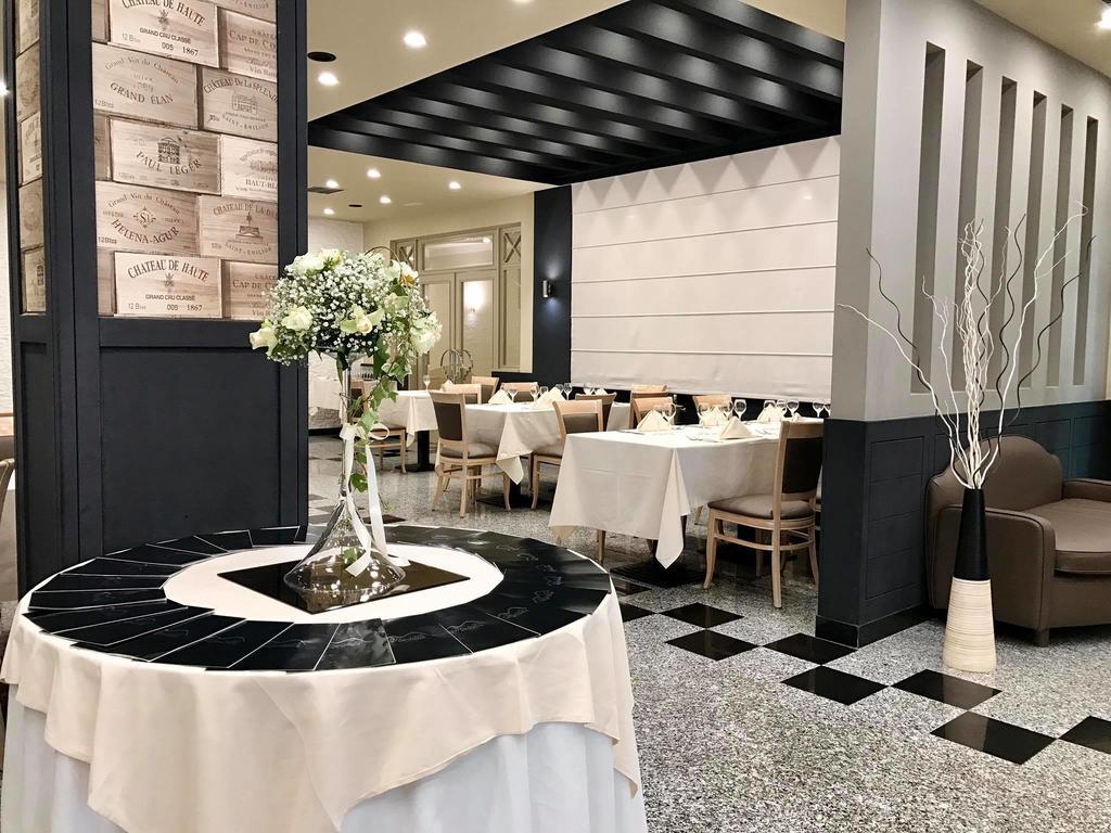 Al Vecchio Cellaio Historical Guest House SantʼAntonio Abate Екстериор снимка