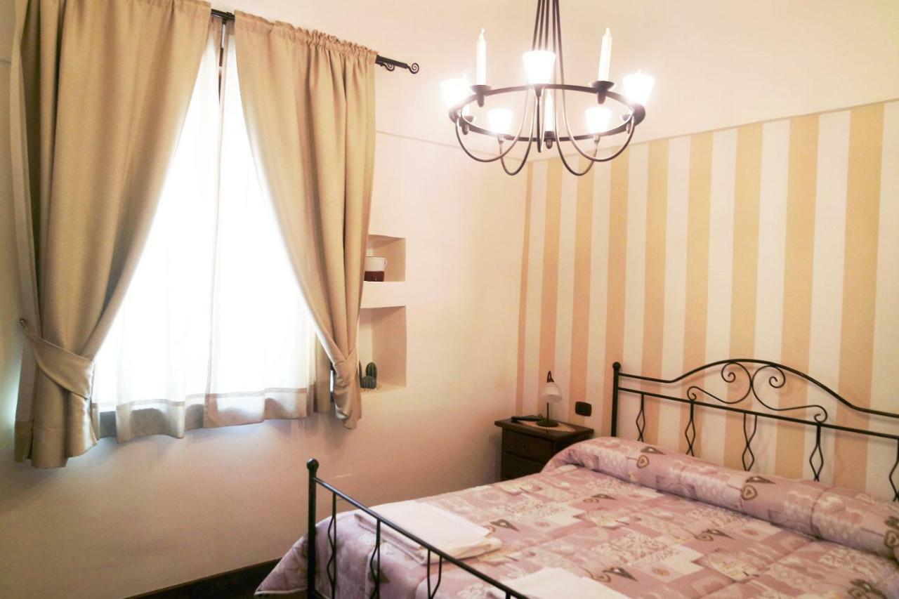 Al Vecchio Cellaio Historical Guest House SantʼAntonio Abate Екстериор снимка